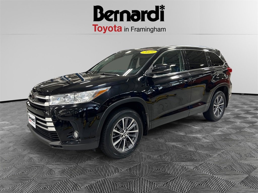 Certified 2019 Toyota Highlander XLE V6 SUV