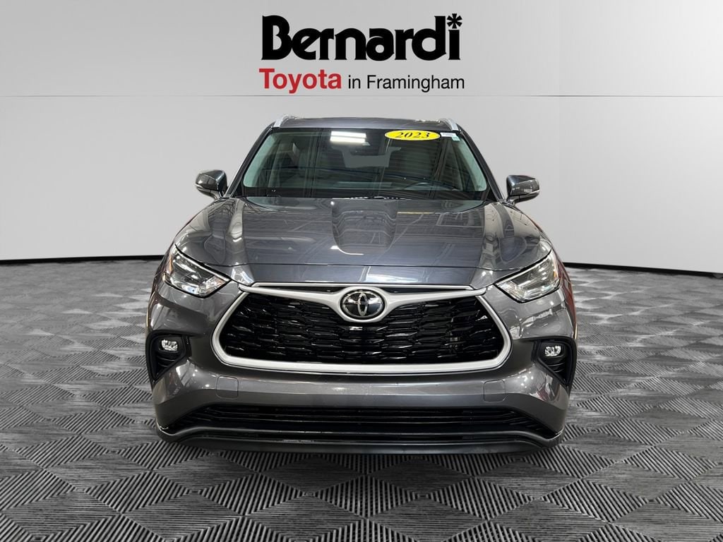 2023 Toyota Highlander XLE - Photo 8
