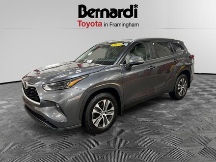 2023 Toyota Highlander XLE SUV