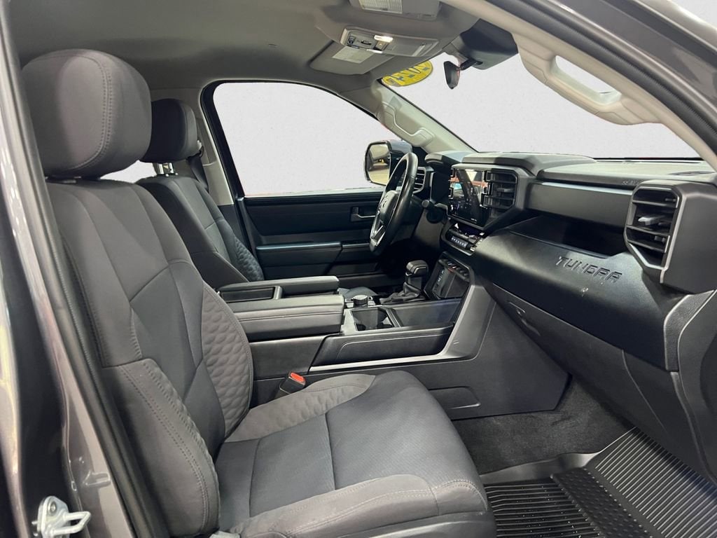 2024 Toyota Tundra SR5 - Photo 15