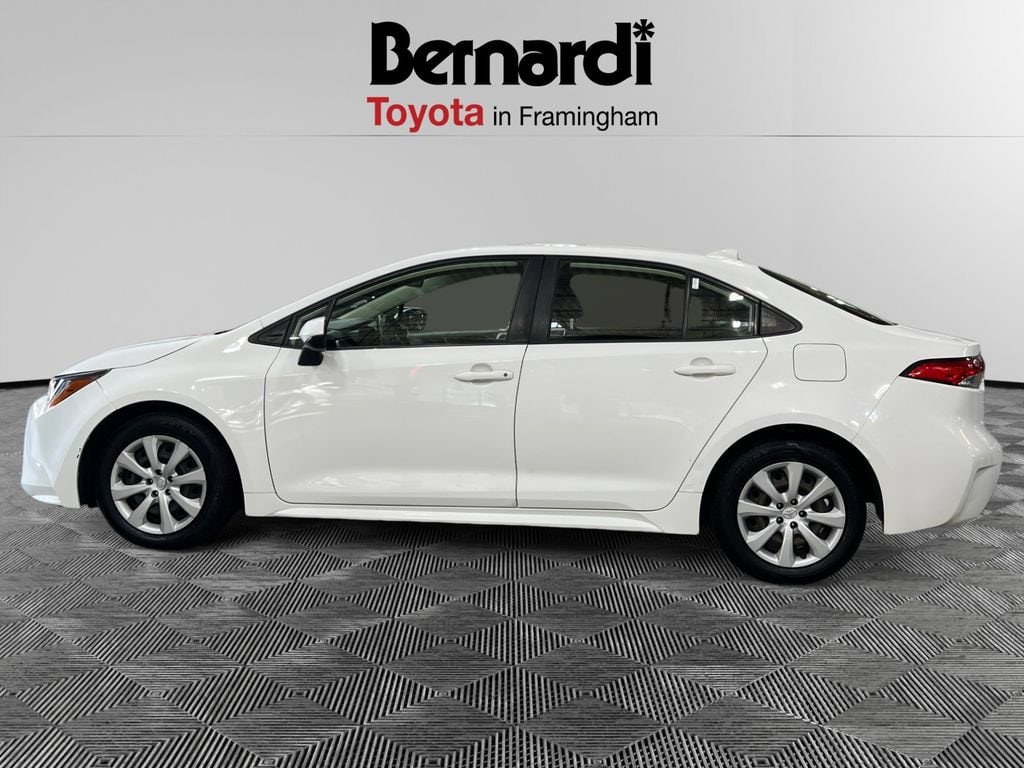 Used 2020 Toyota Corolla LE Sedan