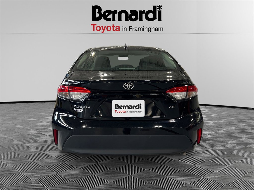 2024 Toyota Corolla LE photo 4