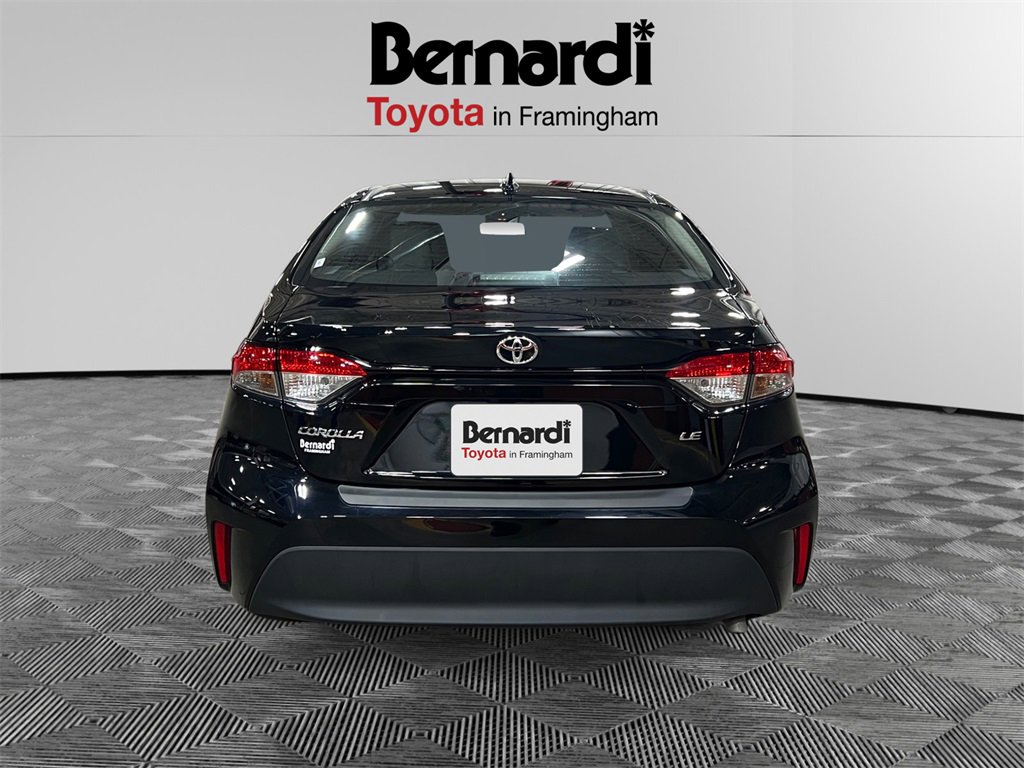 2024 Toyota Corolla LE photo 4