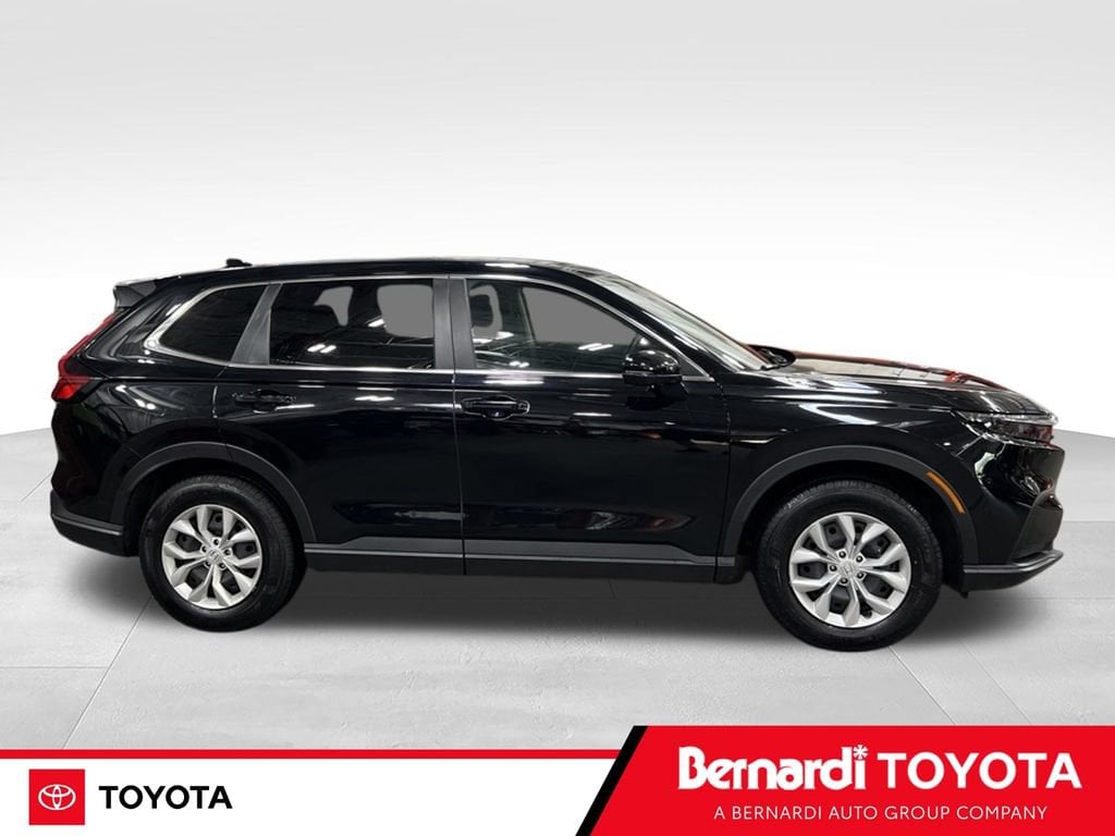 Used 2025 Honda CR-V LX SUV