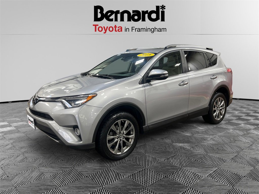 2018 Toyota RAV4 Limited's photo