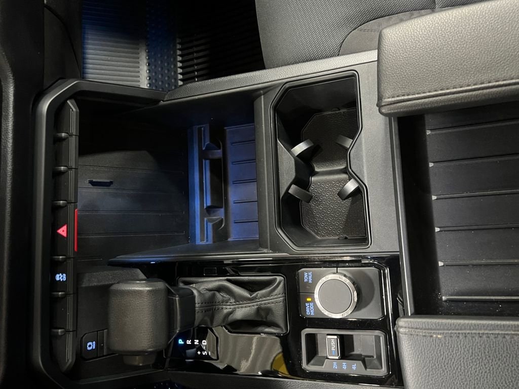 2024 Toyota Tundra SR5 - Photo 17