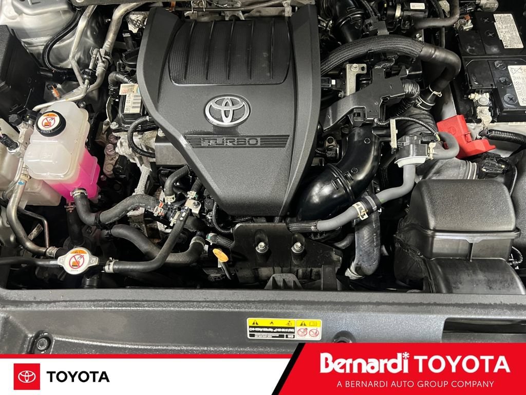2024 Toyota Highlander XLE - Photo 30
