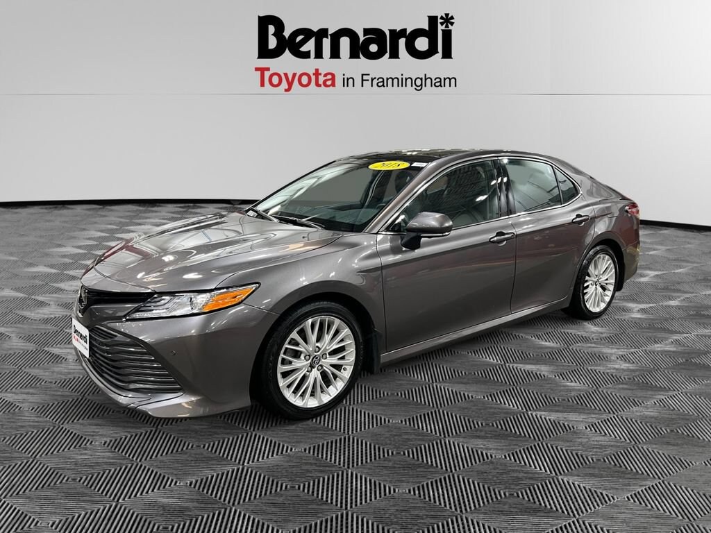 Used 2018 Toyota Camry XLE V6 Sedan