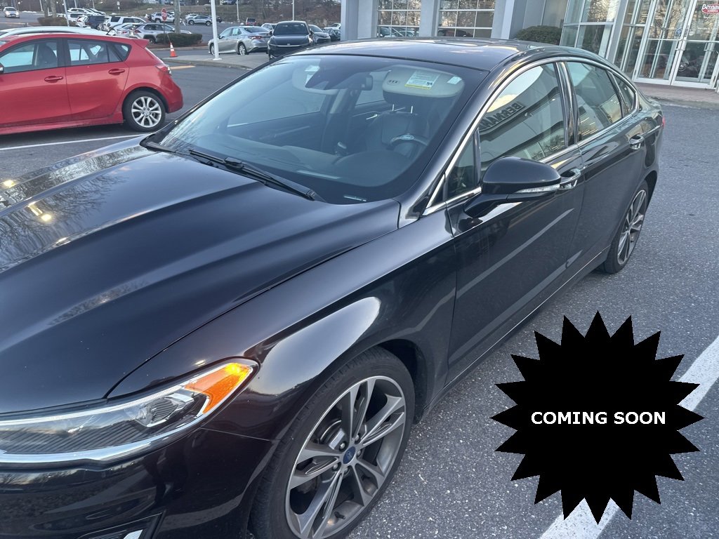 2019 Ford Fusion Titanium's photo