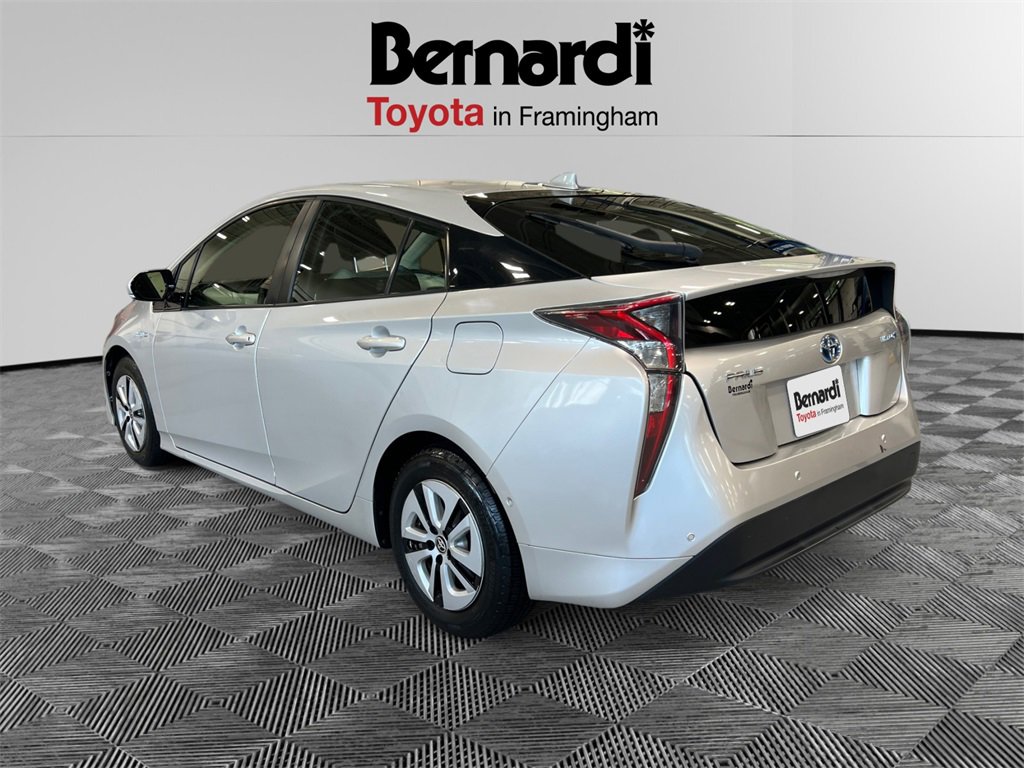 2017 Toyota Prius Two photo 2