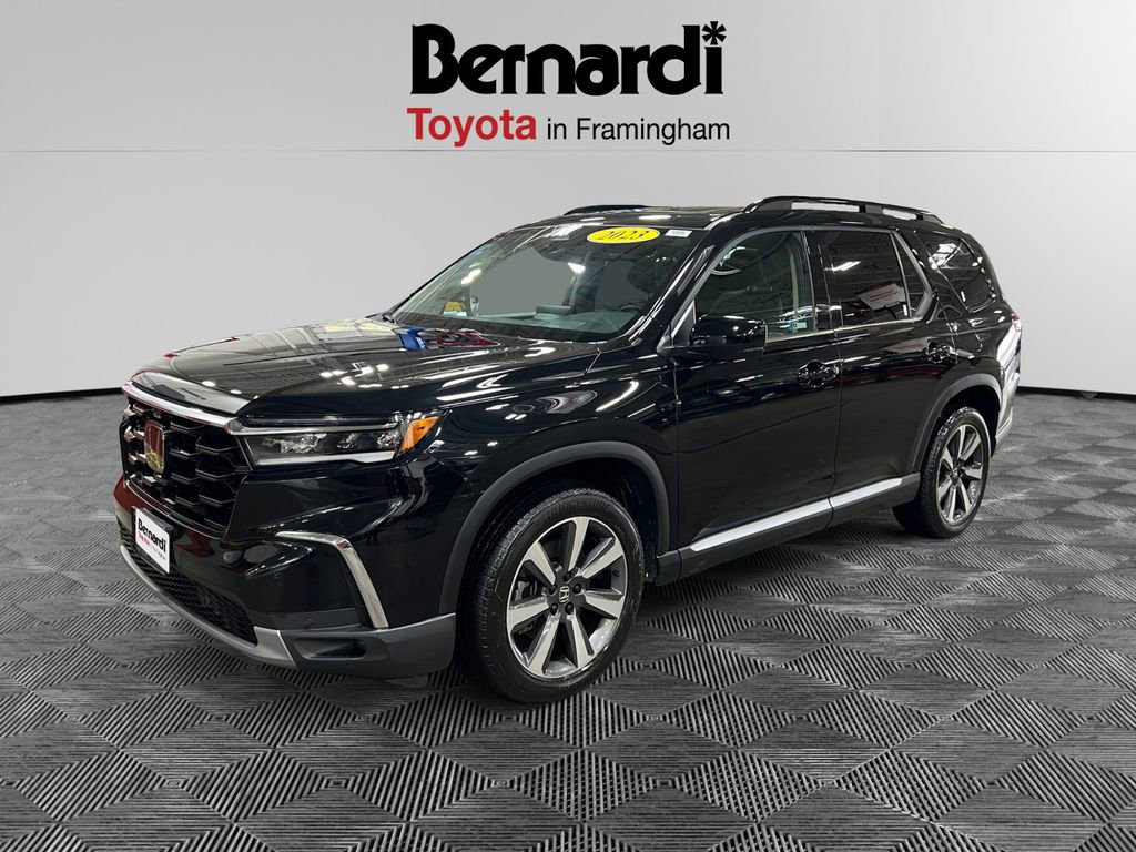 2023 Honda Pilot Elite AWD's photo