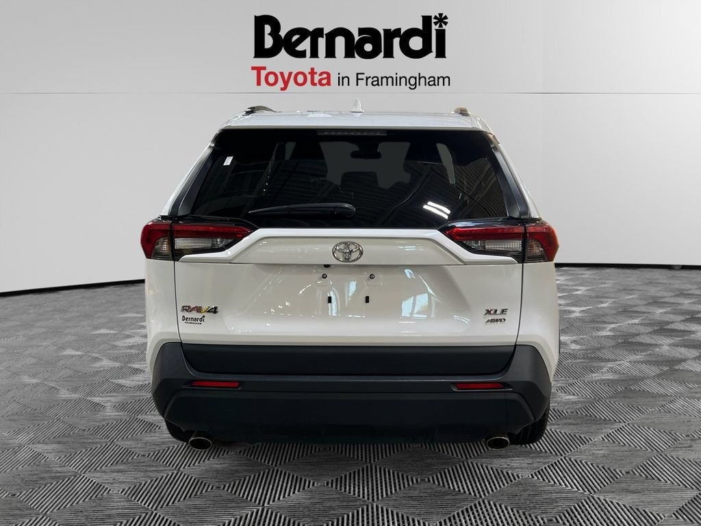 Used 2025 Toyota RAV4 XLE SUV