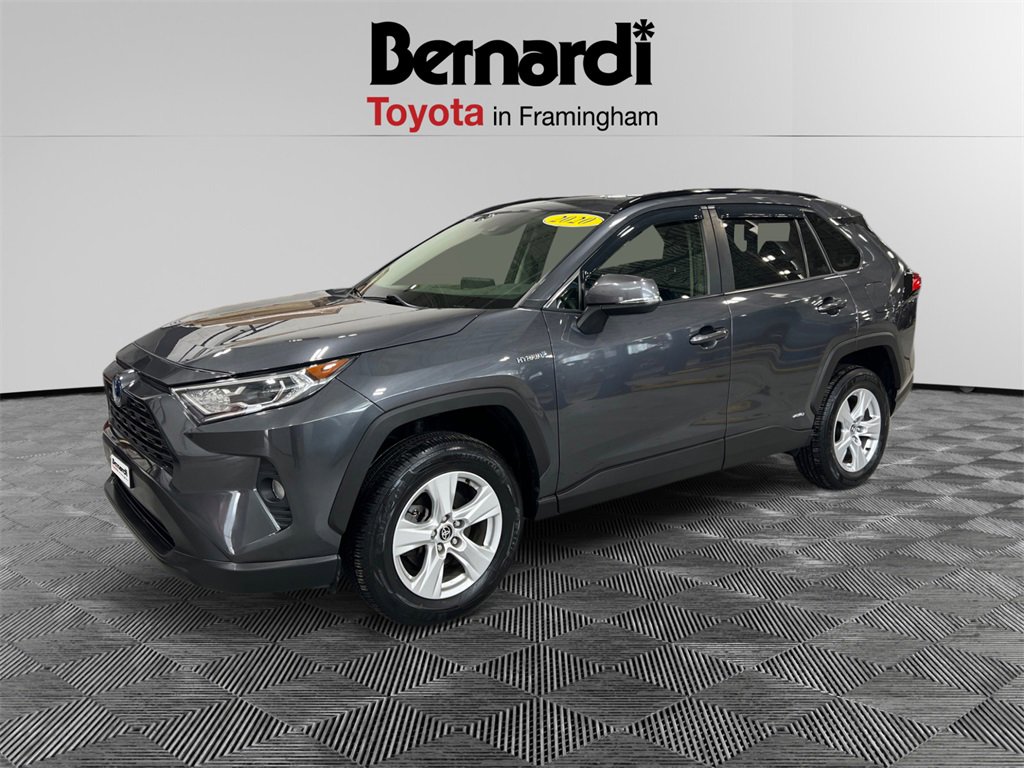 2020 Toyota RAV4 XLE