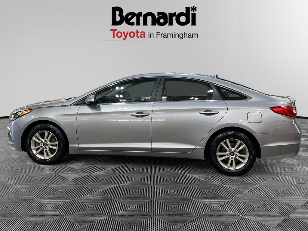 Used 2016 Hyundai Sonata SE with VIN 5NPE24AF1GH332438 for sale in Framingham, MA