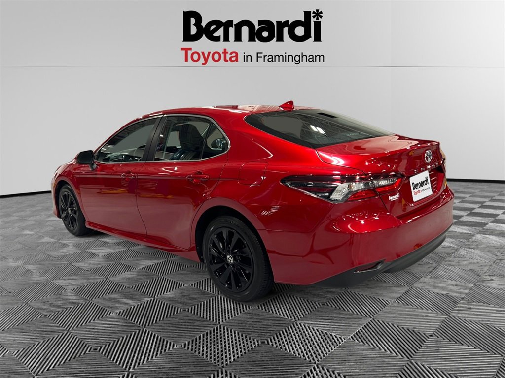 2023 Toyota Camry LE photo 3