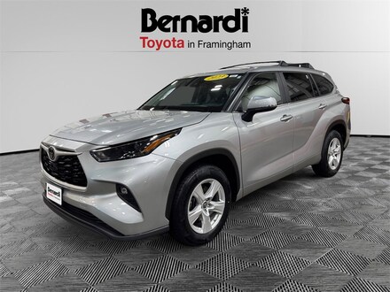 2023 Toyota Highlander SUV