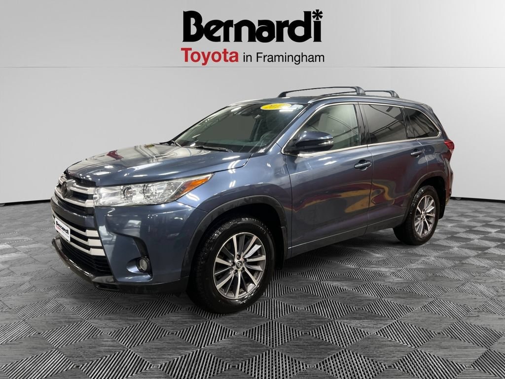 Used 2018 Toyota Highlander XLE V6 SUV