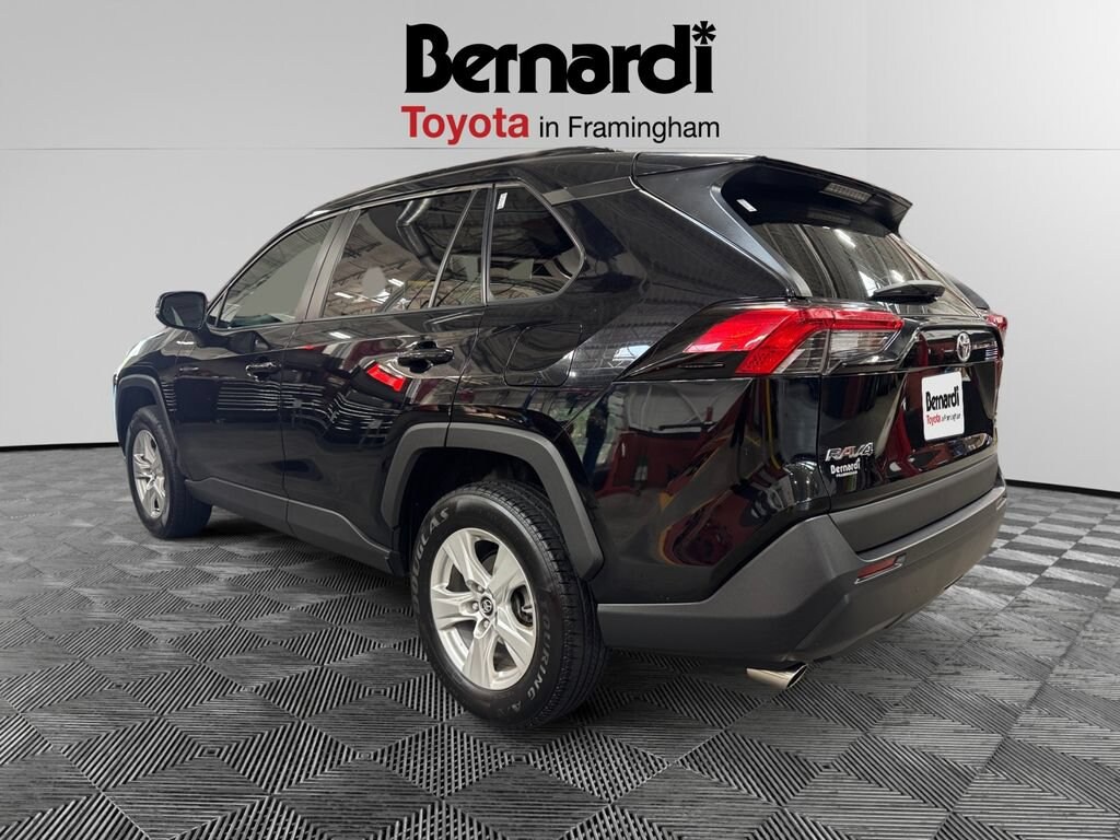 Used 2021 Toyota RAV4 XLE SUV