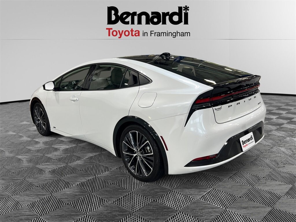 Certified 2024 Toyota Prius XLE Hatchback