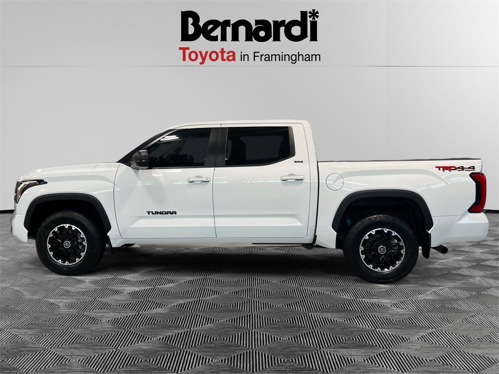 2024 Toyota Tundra SR5 photo 2