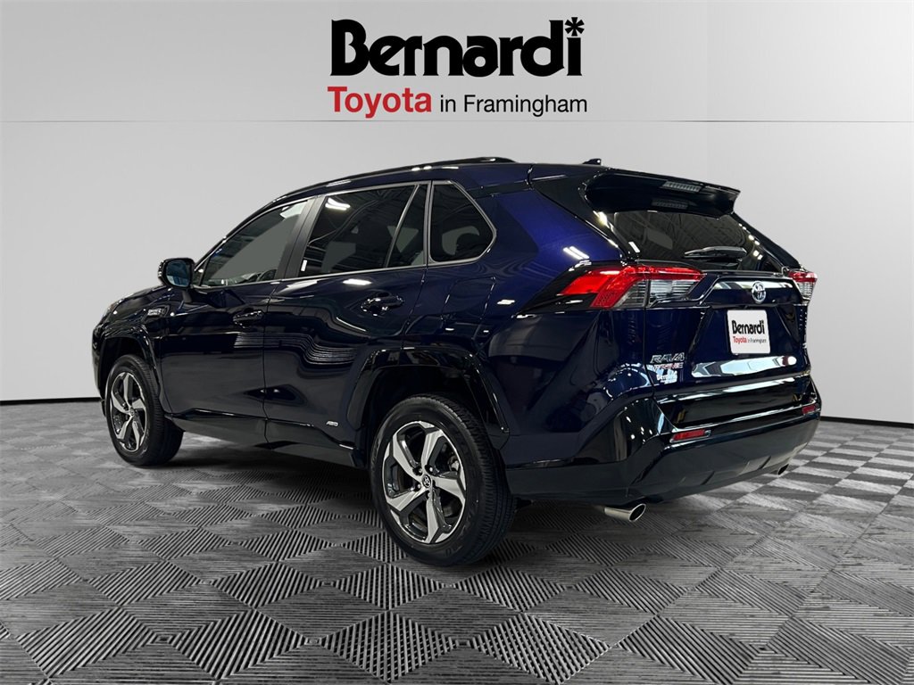 2024 Toyota RAV4 Prime SE photo 3