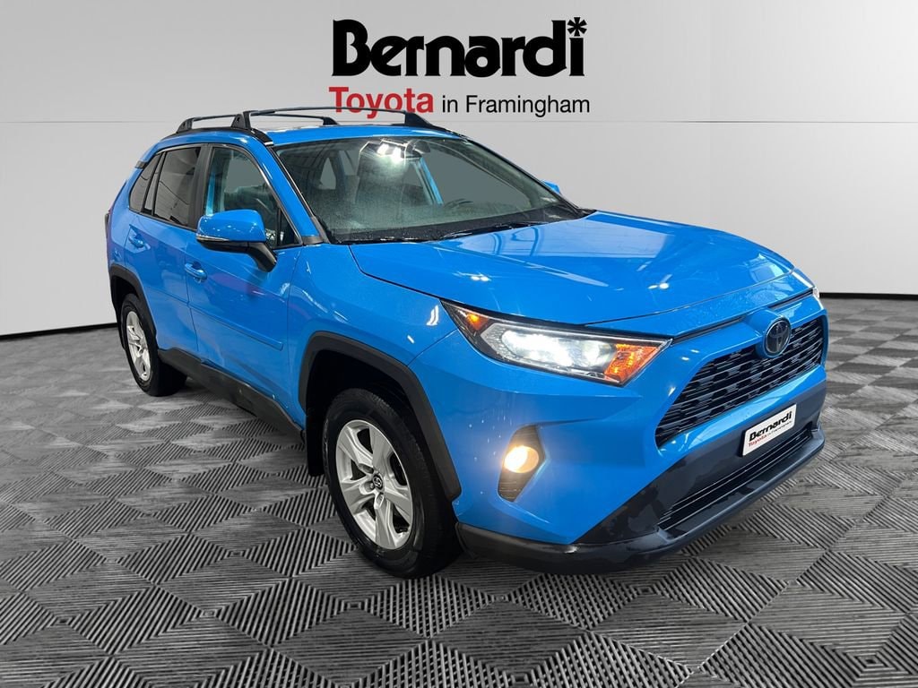 2020 Toyota RAV4 XLE