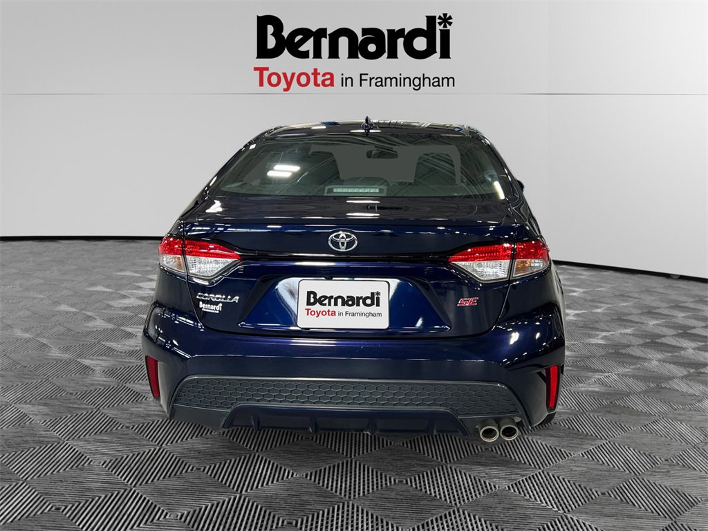 2022 Toyota Corolla SE photo 4