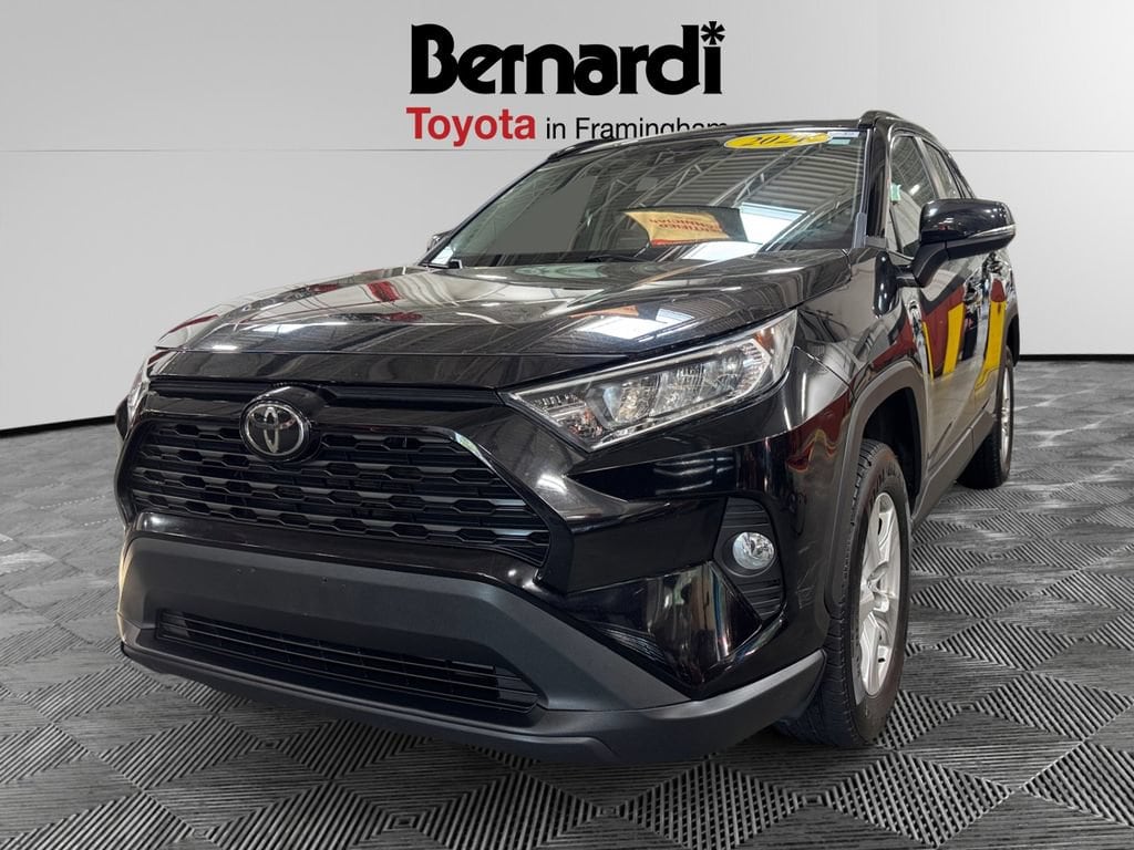 Used 2021 Toyota RAV4 XLE SUV