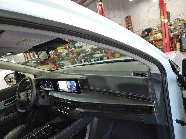 2025 Nissan Murano SL - Photo 11