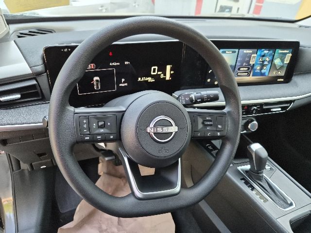 2026 Nissan KICKS S - Photo 17