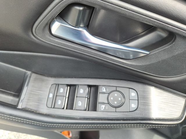 2024 Nissan Rogue SV - Photo 16