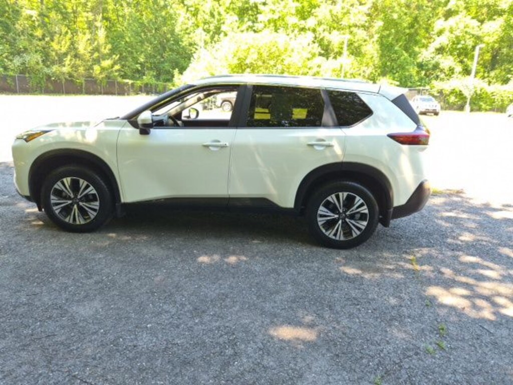 Used 2023 Nissan Rogue SV SUV