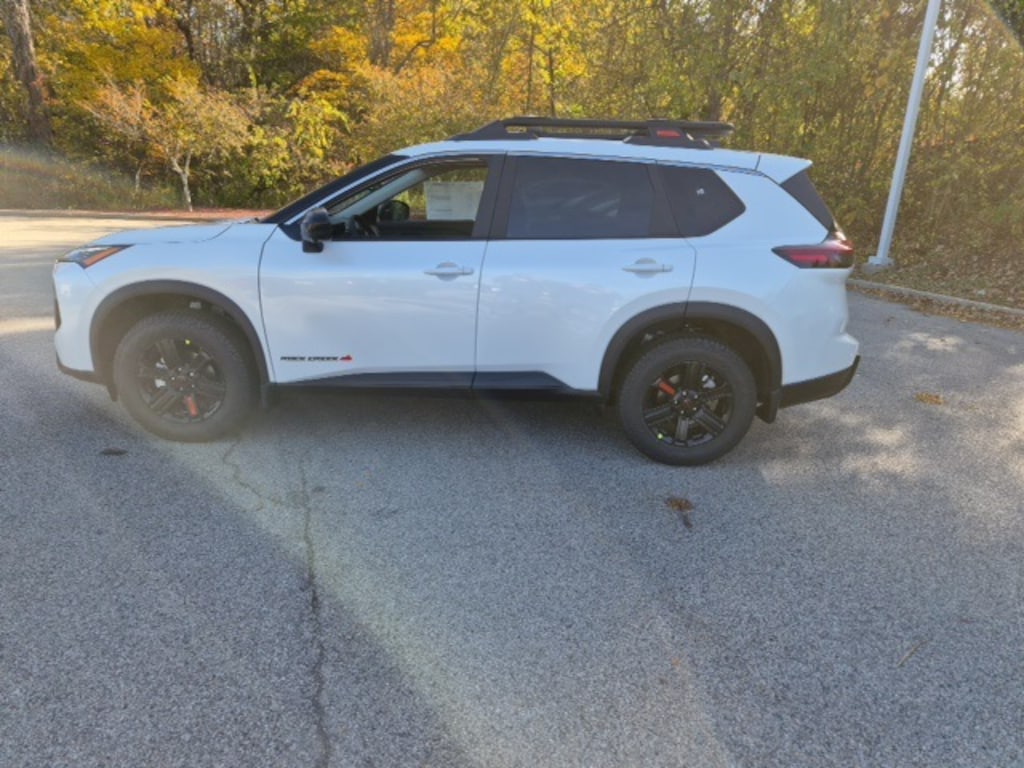 New 2026 Nissan Rogue SV SUV