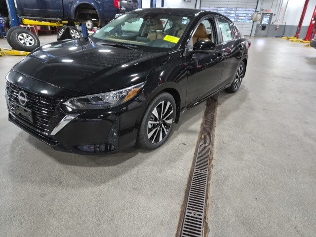 2025 Nissan Sentra SV photo 4