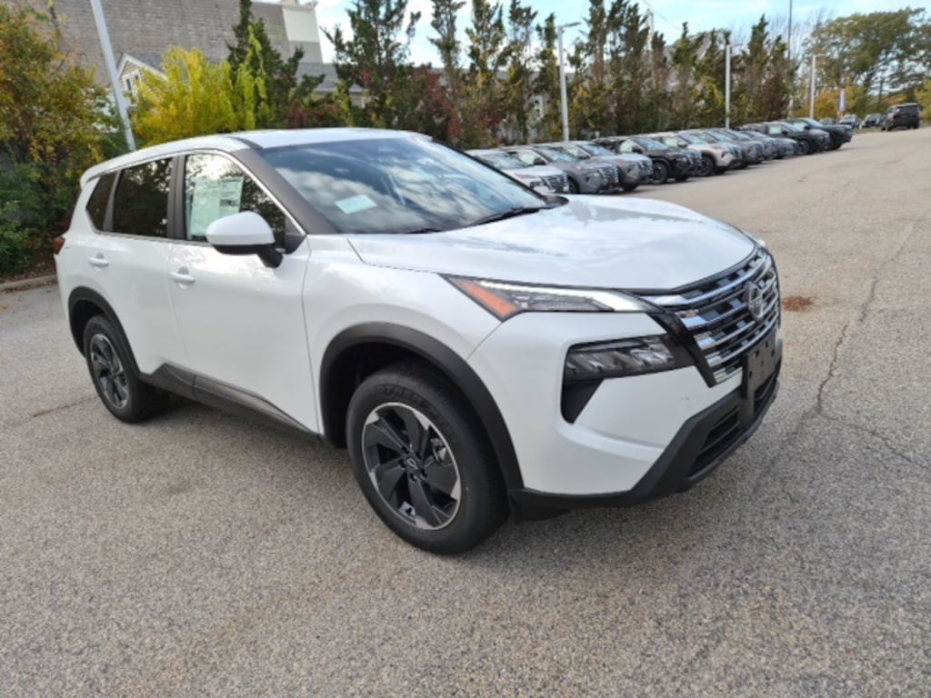 New 2026 Nissan Rogue SV SUV