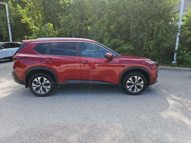 2023 Nissan Rogue SV photo 2