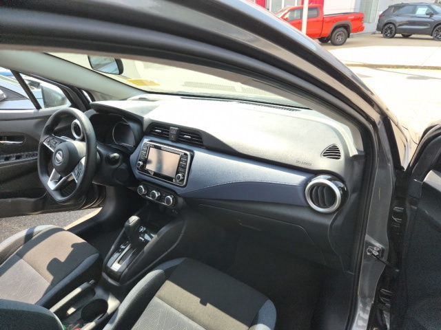 2024 Nissan Versa Sedan SV - Photo 10