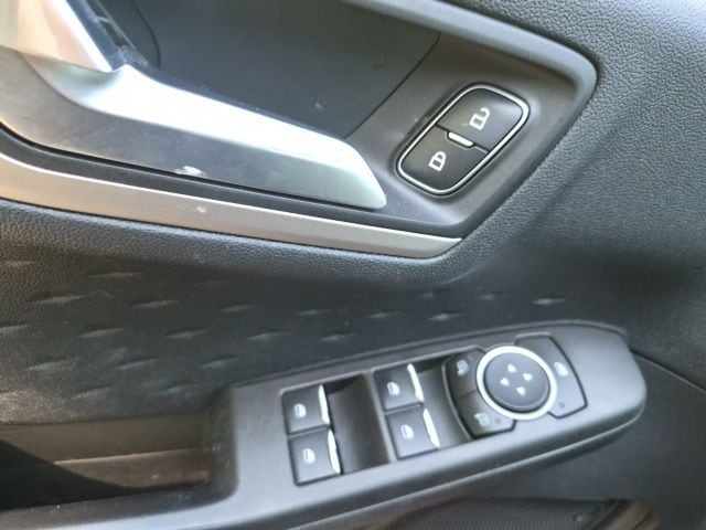 2020 Ford Escape SE - Photo 16