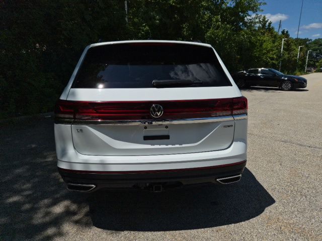 2025 Volkswagen Atlas SE w/Tech - Photo 6