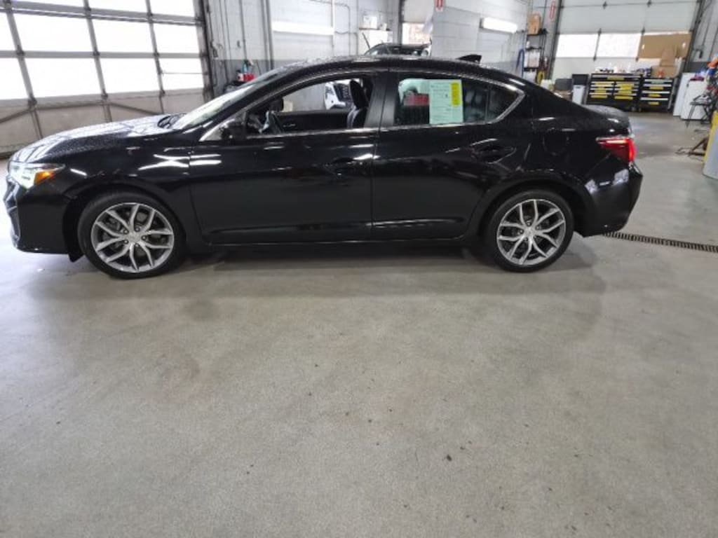 Used 2022 Acura ILX Premium Package Sedan