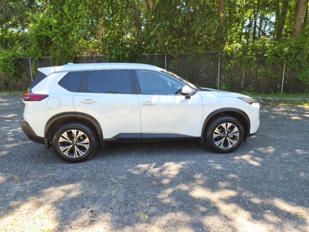Used 2023 Nissan Rogue SV SUV