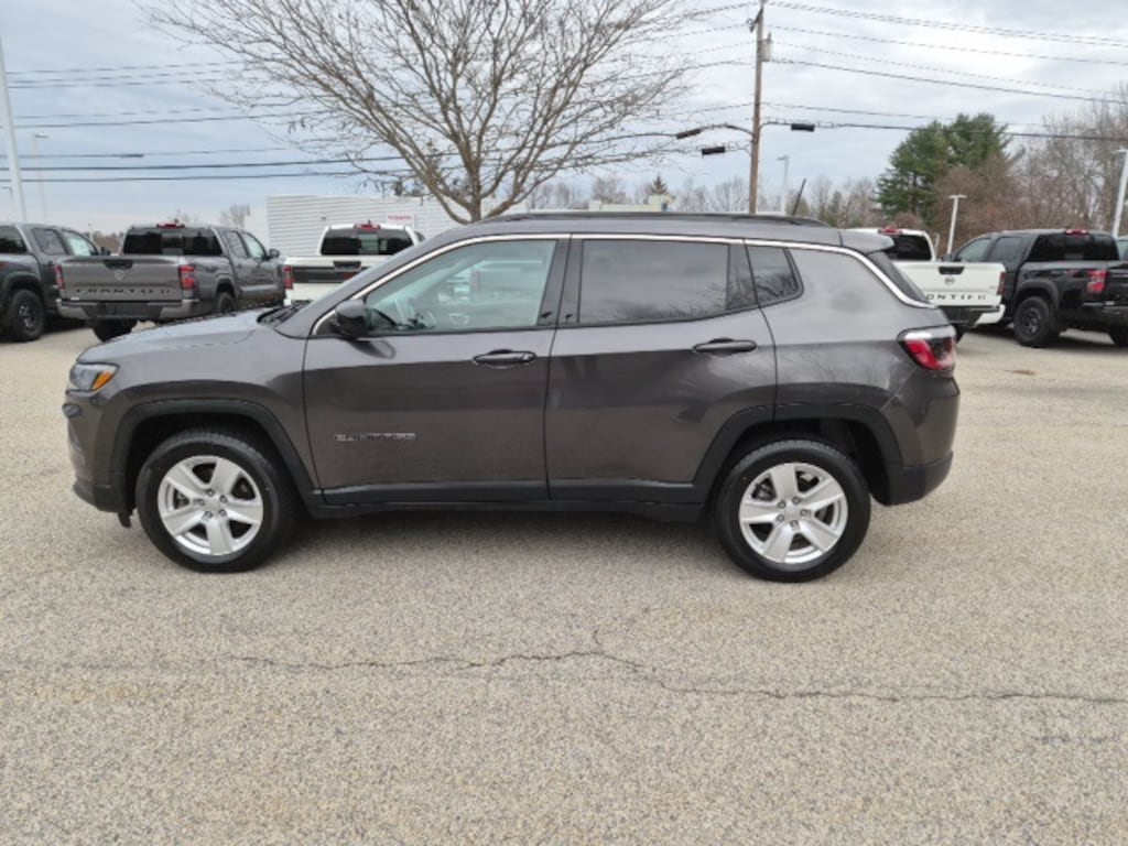 Used 2022 Jeep Compass Latitude SUV