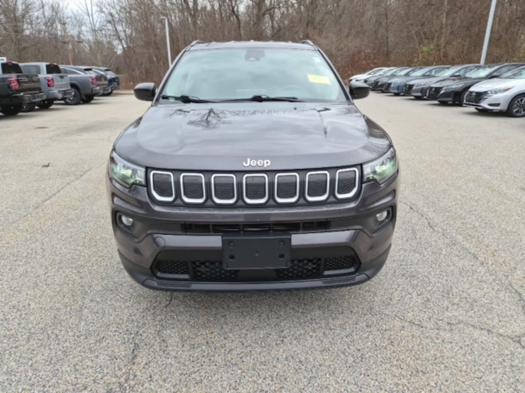 Used 2022 Jeep Compass Latitude SUV