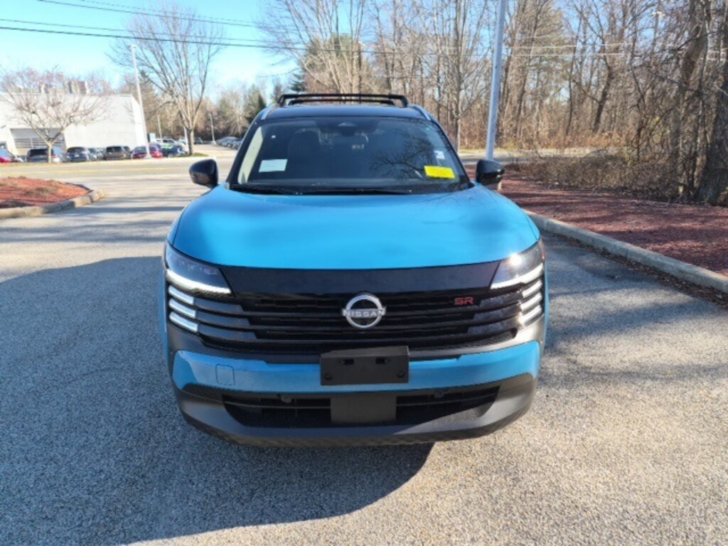 New 2026 Nissan Kicks SR SUV