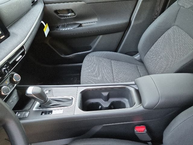 2026 Nissan KICKS S - Photo 16