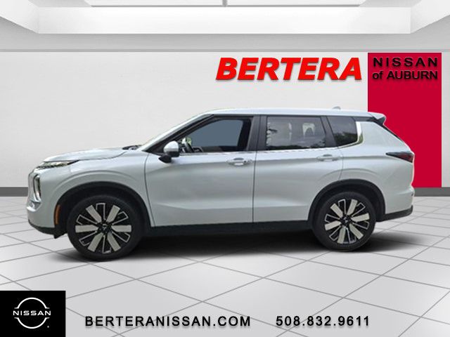 2025 Mitsubishi Outlander