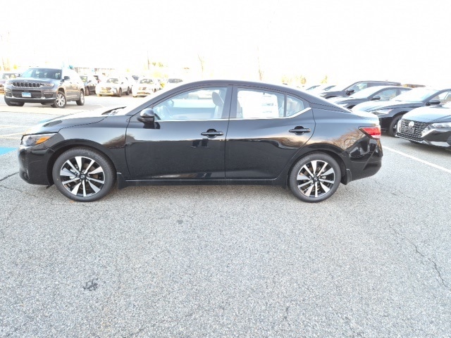 2025 Nissan Sentra SV's photo