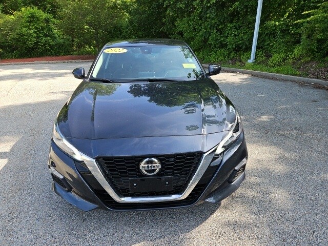 2022 Nissan Altima 2.5 SV photo 3