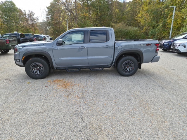 2026 Nissan Frontier PRO-4X's photo