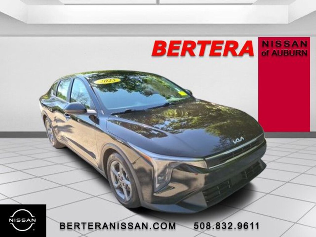 Used 2025 Kia K4 LXS Sedan